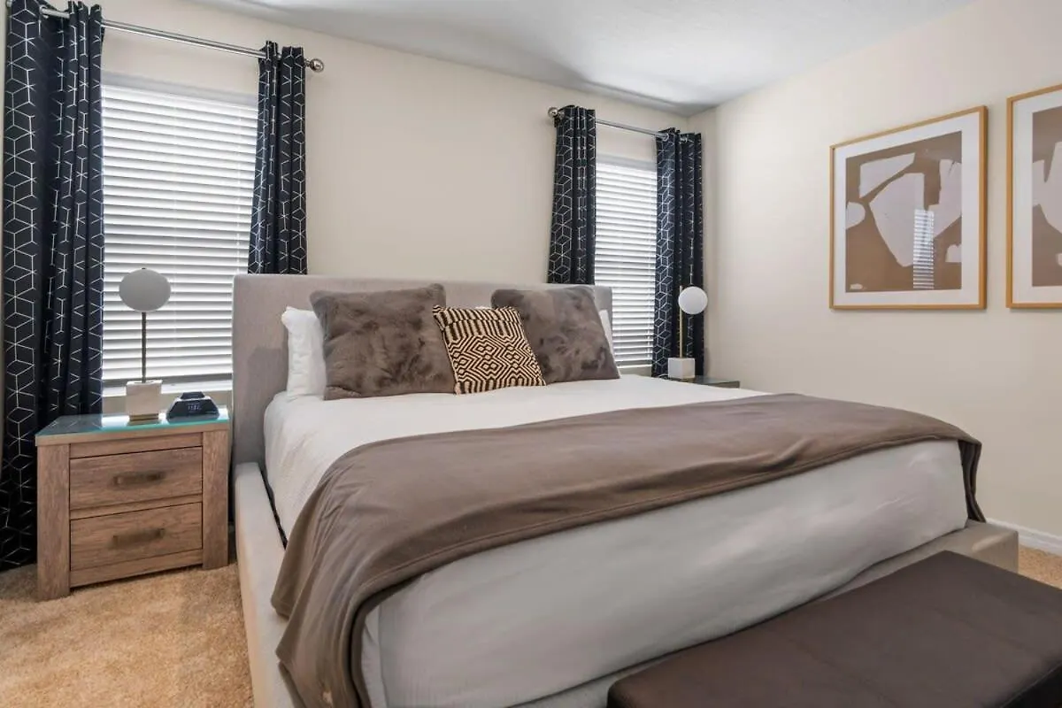 Awesome 5 Bedroom By Disney Game Room Pool Theme Rms Davenport 0*,  United States